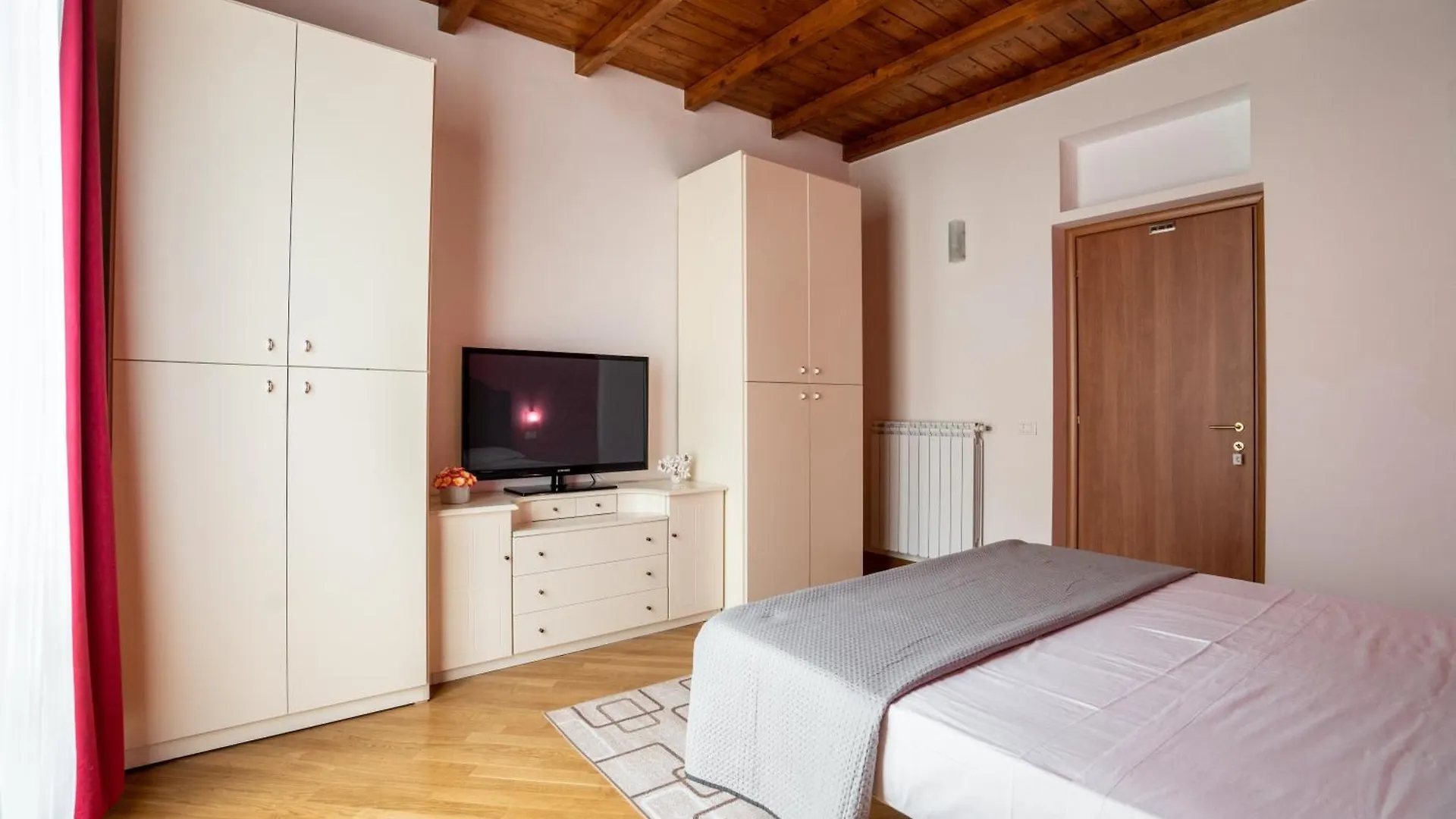 Apartment Plumeria - Vacanze In Centro A Palermo Italy