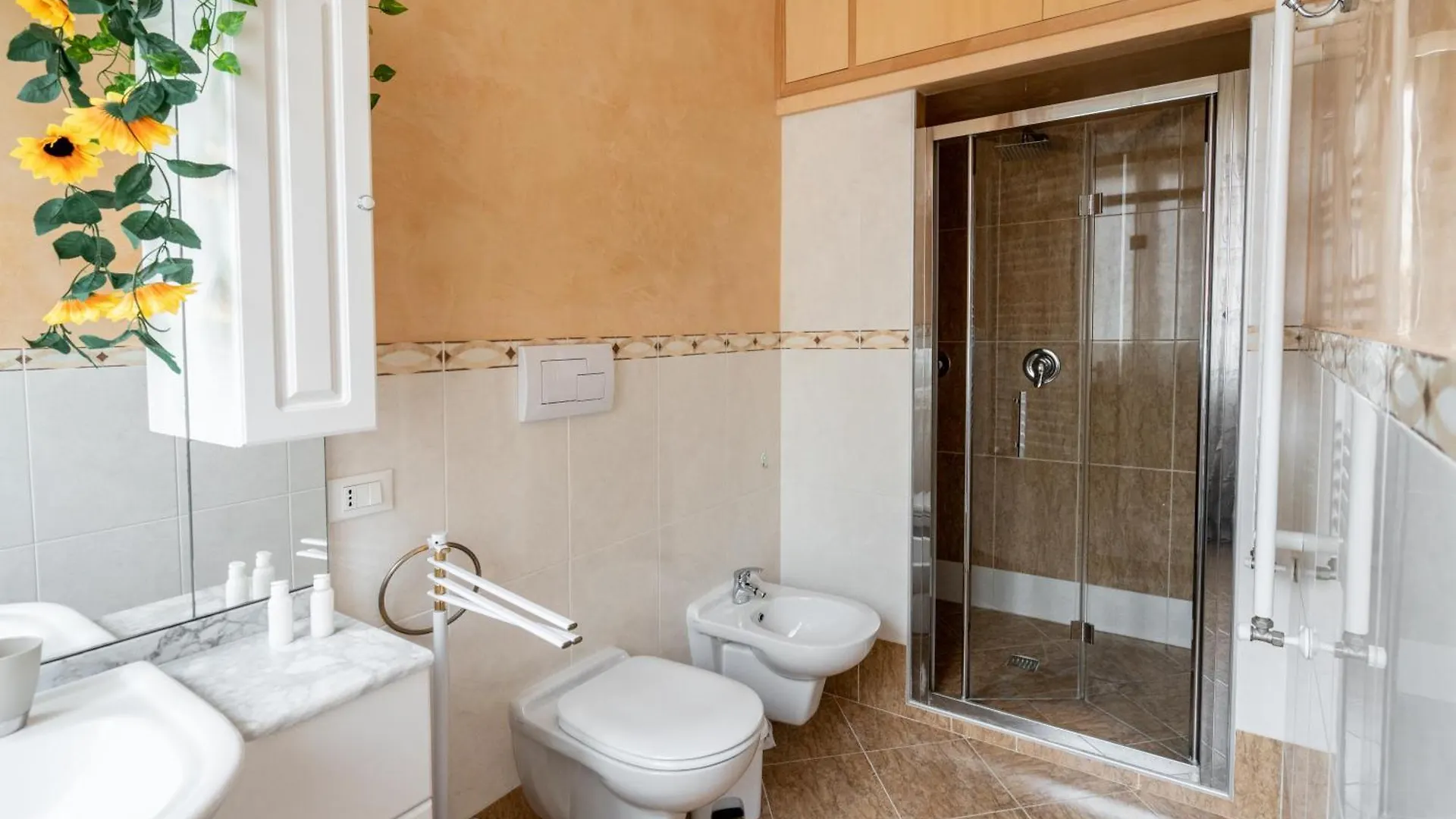 Apartment Plumeria - Vacanze In Centro A Palermo